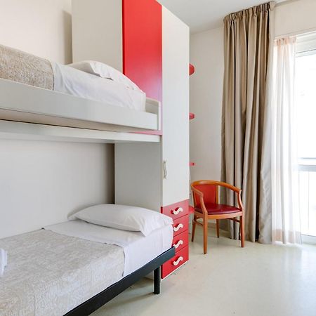 Hotel La Perla Rimini Ngoại thất bức ảnh