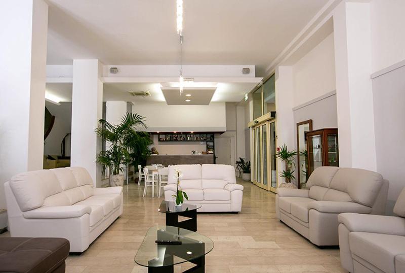 Hotel La Perla Rimini Ngoại thất bức ảnh