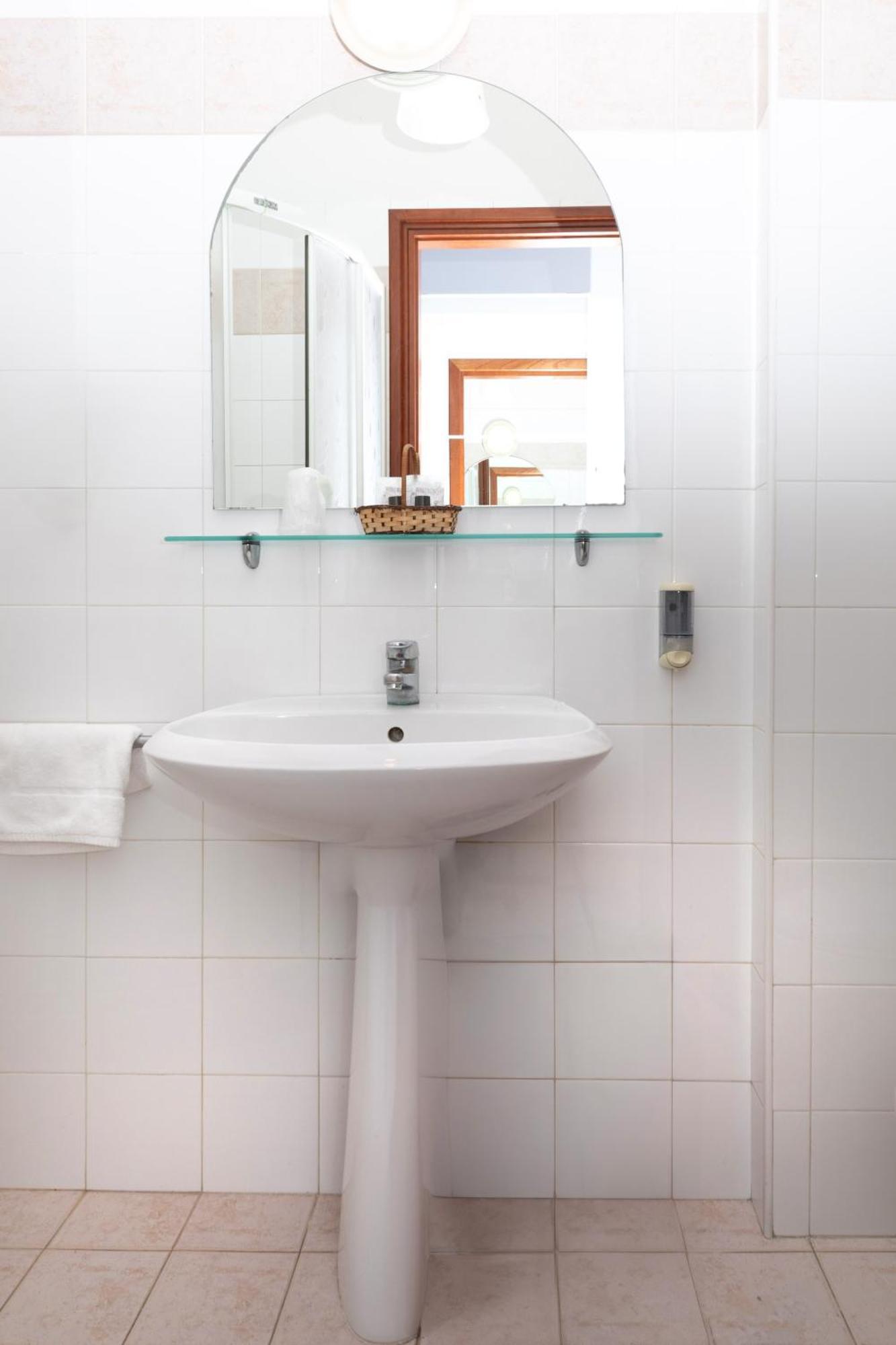 Hotel La Perla Rimini Ngoại thất bức ảnh