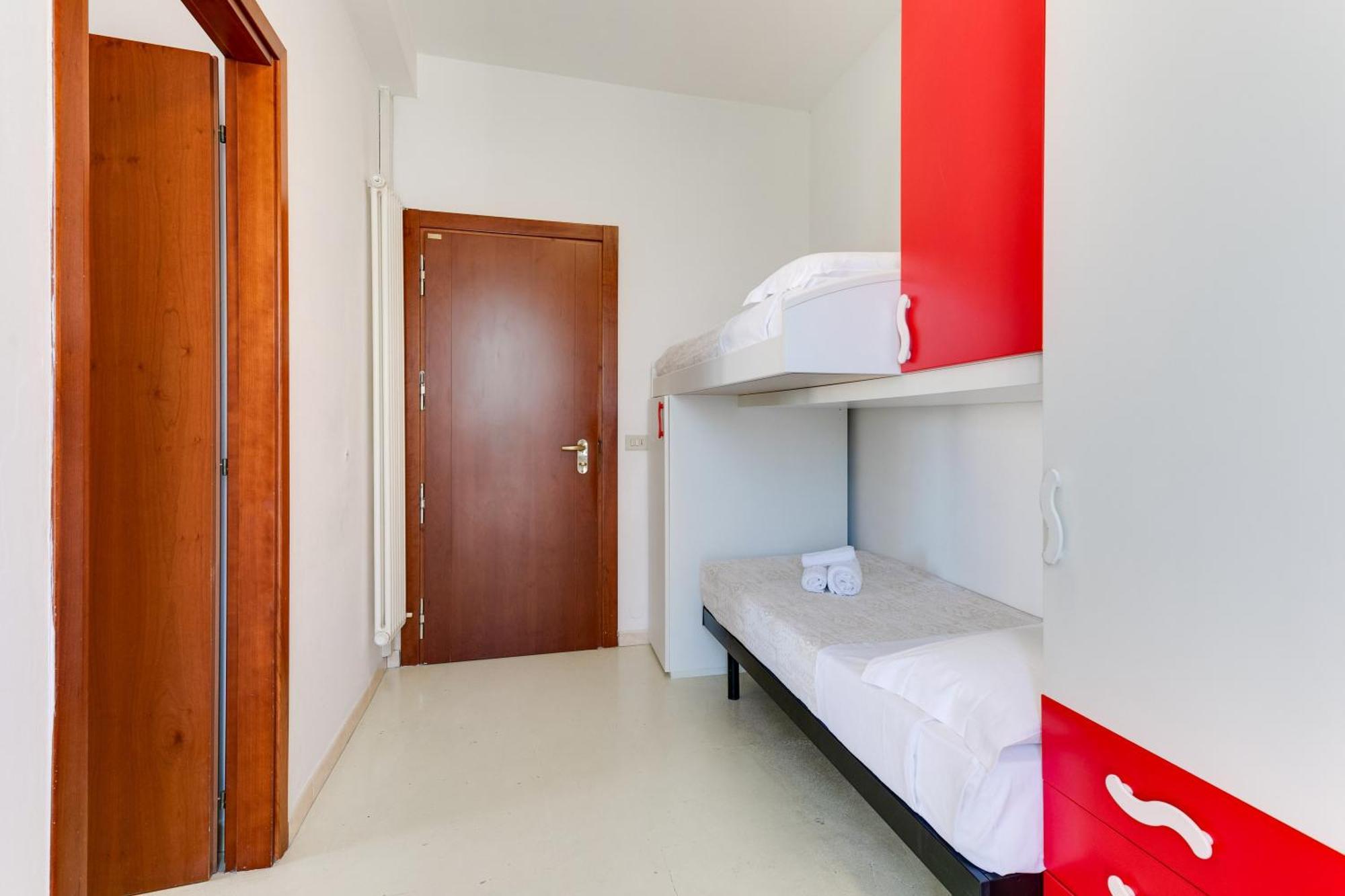 Hotel La Perla Rimini Ngoại thất bức ảnh